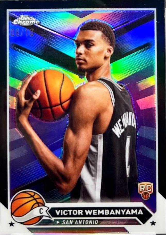 Victor Wembanyama [Black Refractor] #1