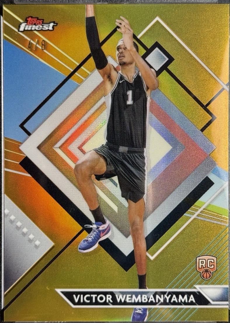 Victor Wembanyama [Gold Refractor] #271