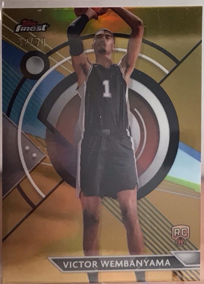 Victor Wembanyama [Gold Refractor] #76