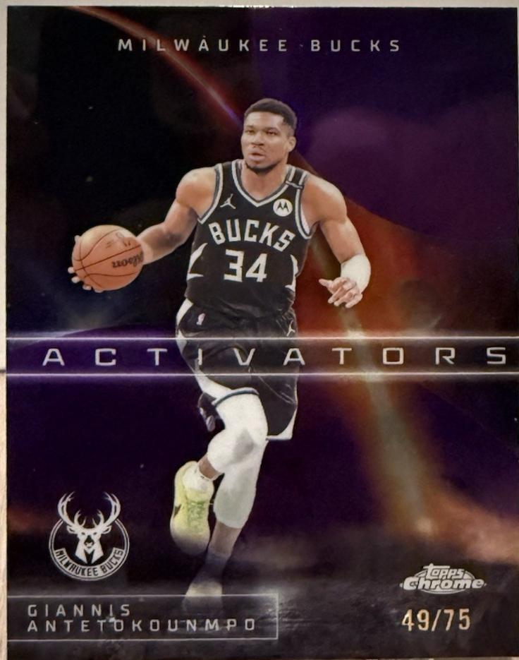 Giannis Antetokounmpo [Purple Refractor] #AC-4