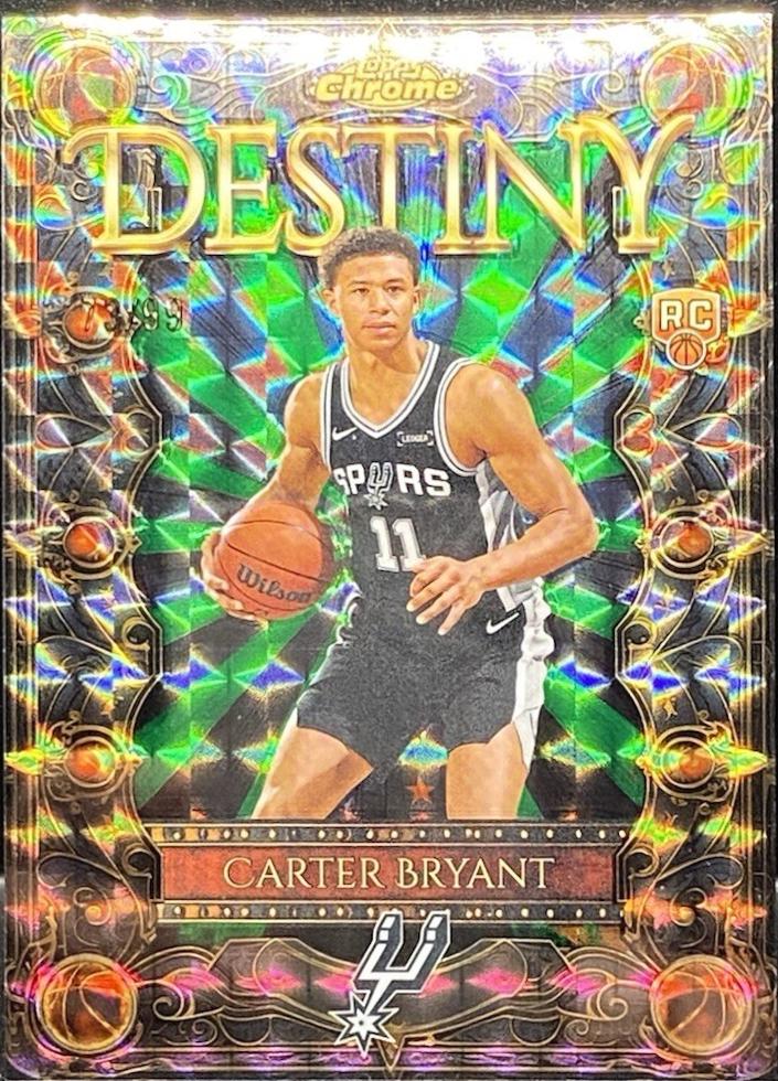 Carter Bryant [Refractor Green Geometric] #D-12