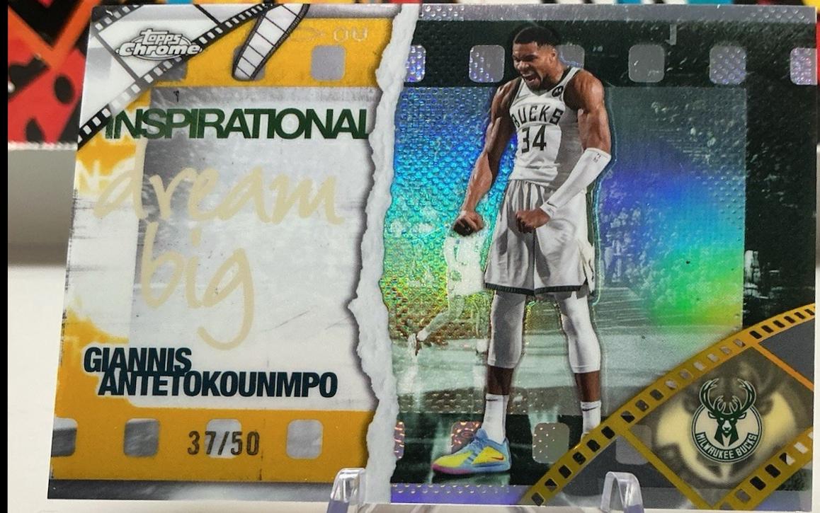 Giannis Antetokounmpo [Gold Refractor] #IP-3