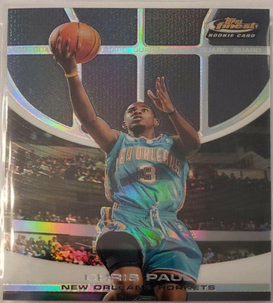 Chris Paul [Black Refractor] #106