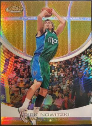 Dirk Nowitzki [Gold Refractor] #28