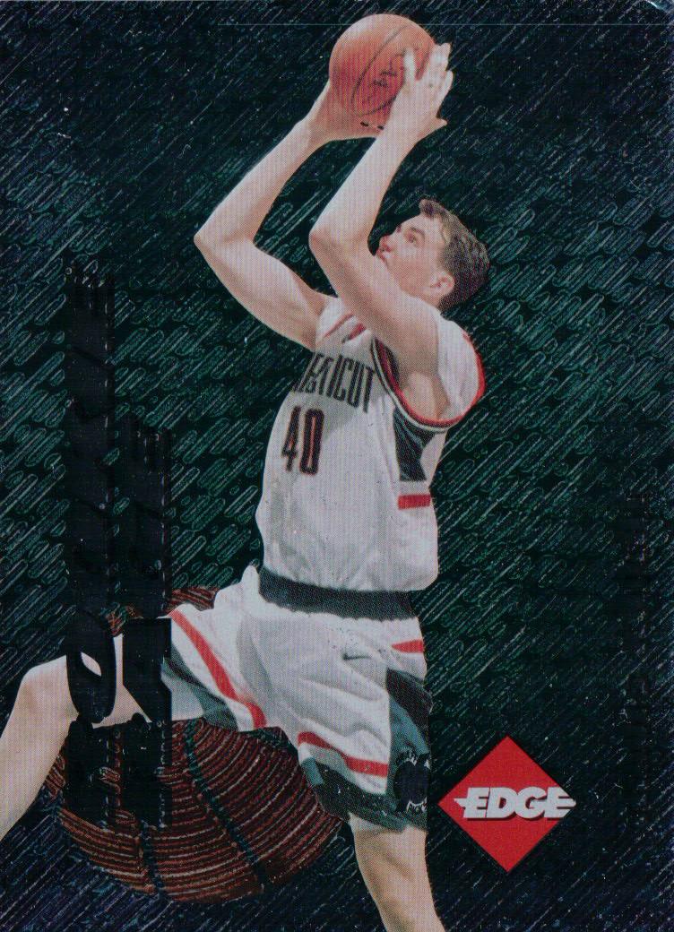 Travis Knight #22