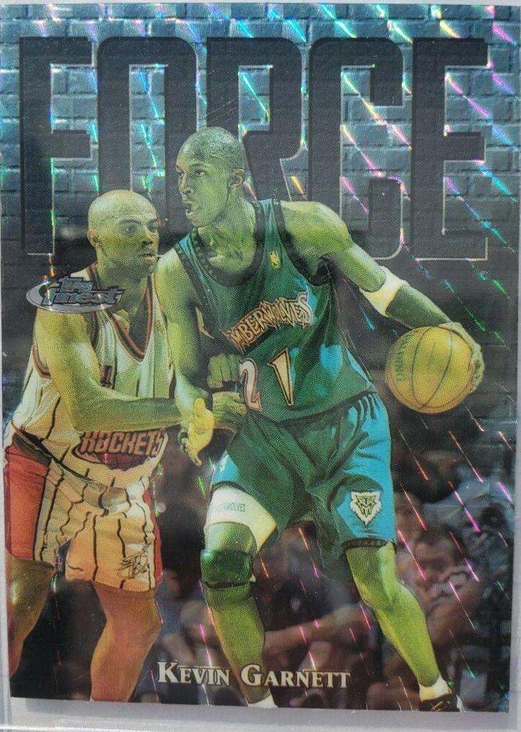 Kevin Garnett [Refractor] #136