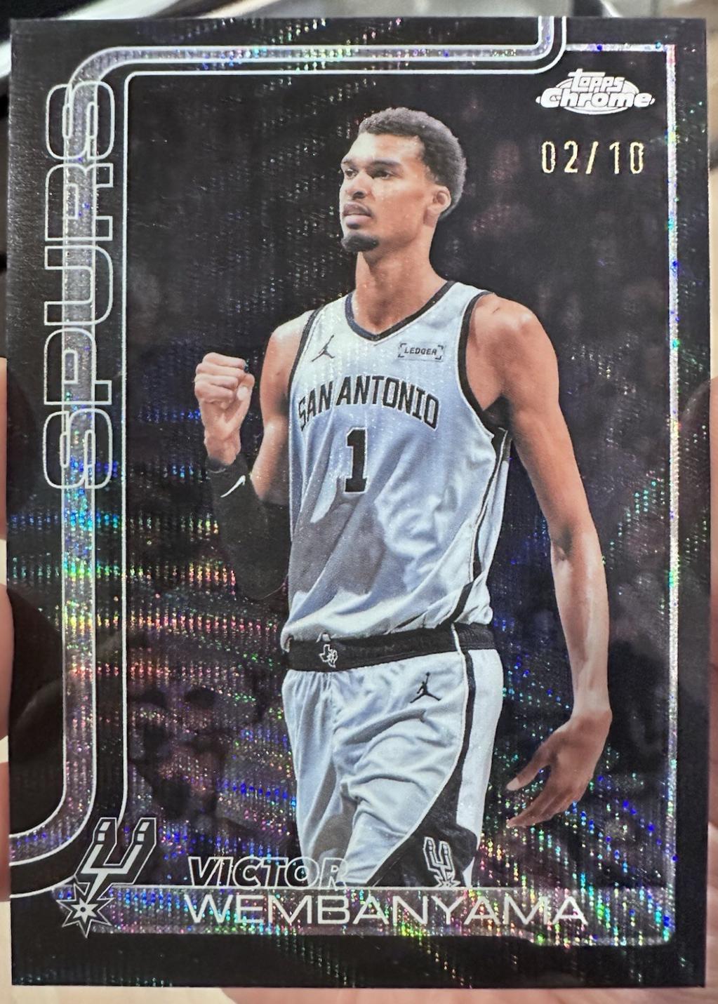 Victor Wembanyama [Wave Black] #22