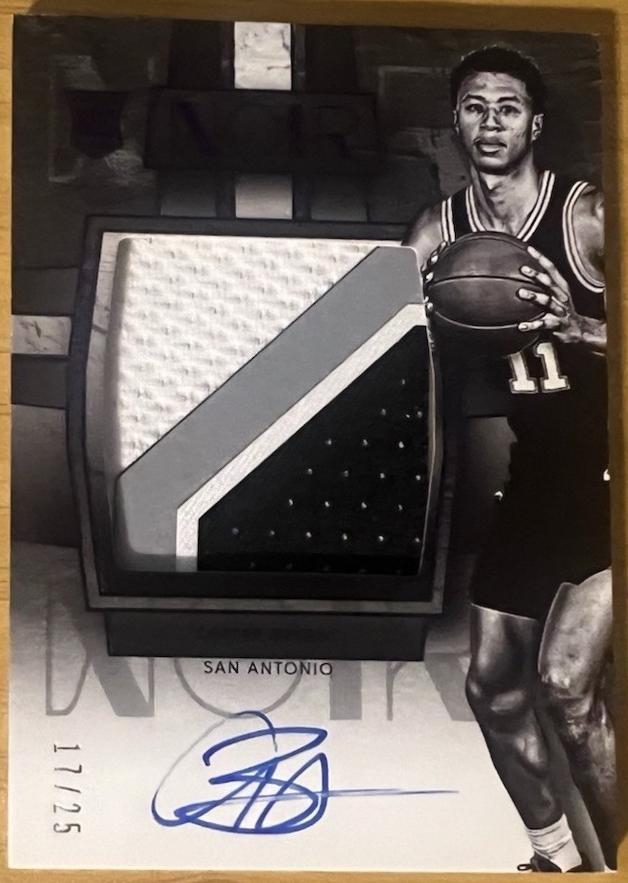 Carter Bryant [Purple Patch Autograph Black White] #101