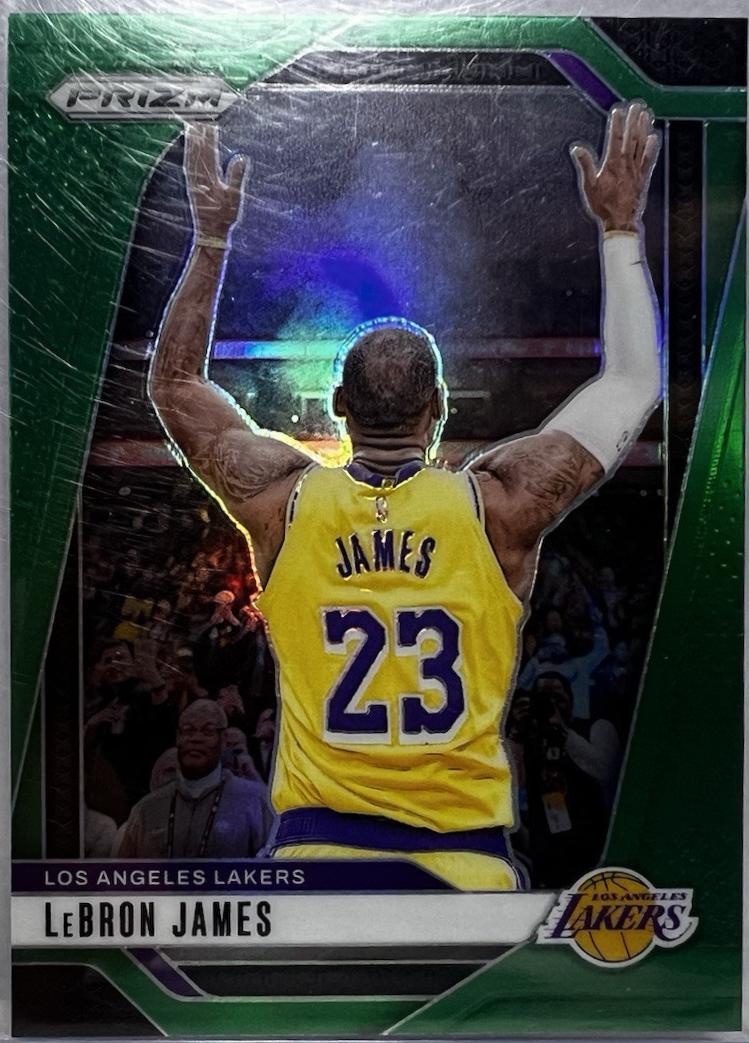 LeBron James [Green Sparkle] #130