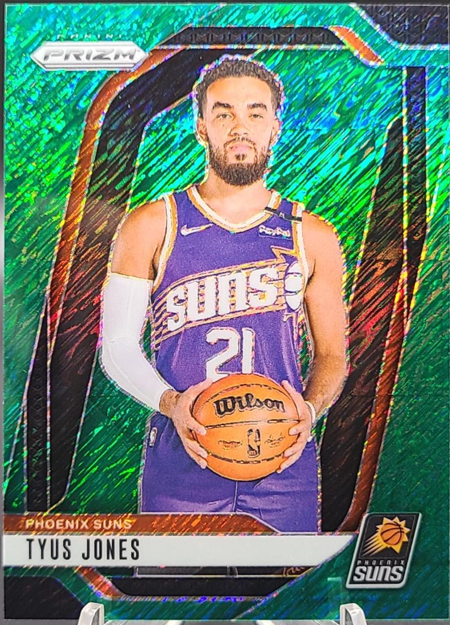 Tyus Jones [Green Shimmer FOTL] #207