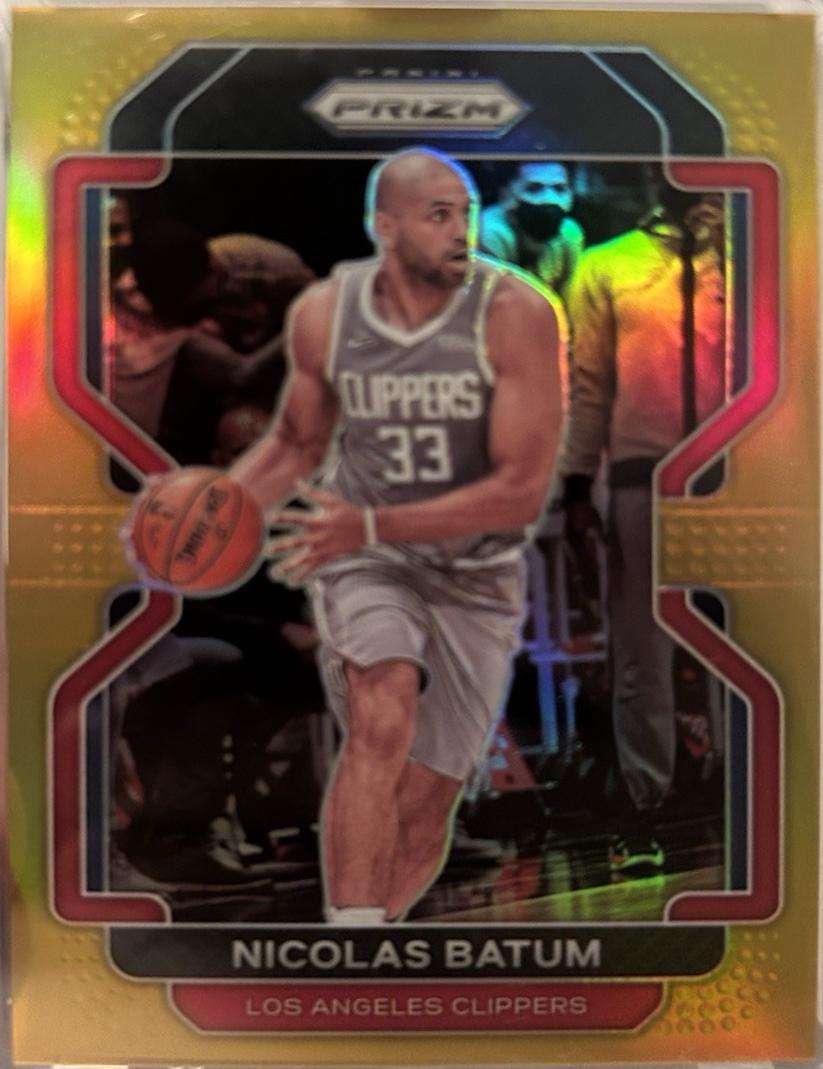 Nicolas Batum [Gold Prizm] #200
