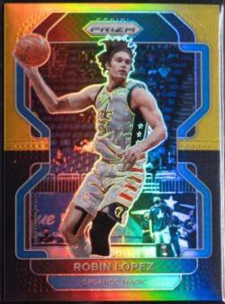 Robin Lopez [Black Gold Prizm] #34
