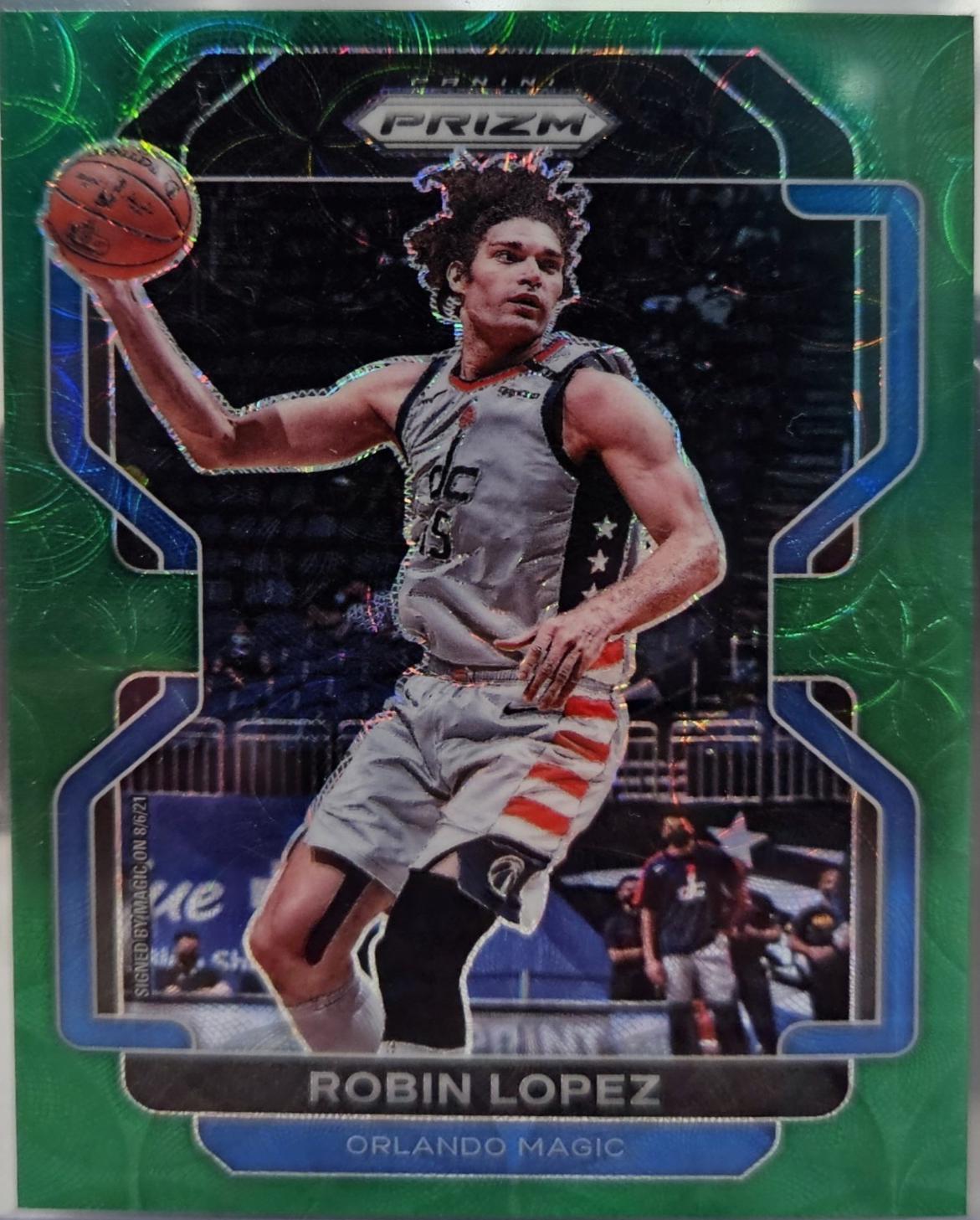 Robin Lopez [Green Choice Prizm] #34