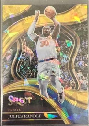 Julius Randle [Cracked Ice Gold Prizm] #246