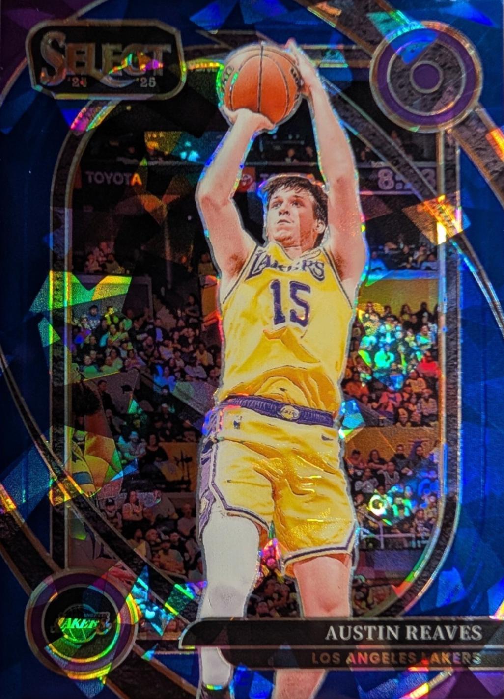 Austin Reaves [Blue Cracked Ice Prizm] #230