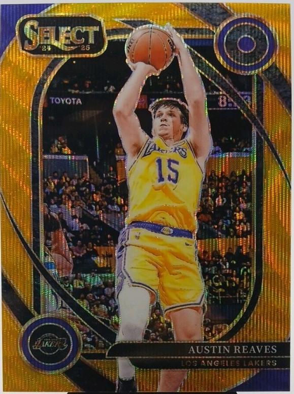 Austin Reaves [Gold Wave Prizm] #230