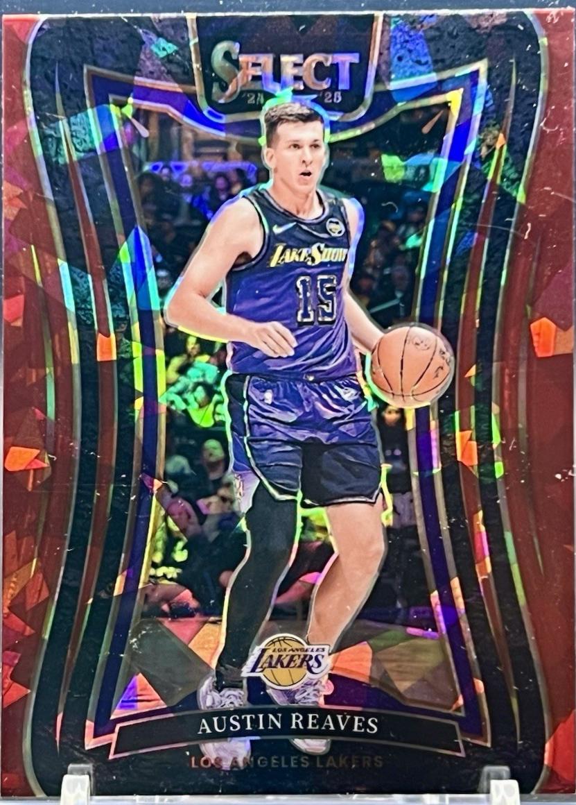 Austin Reaves [Red Cracked Ice Prizm] #320