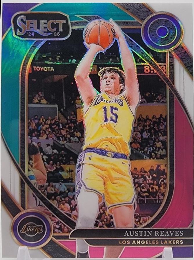 Austin Reaves [Teal White Pink Prizm] #230