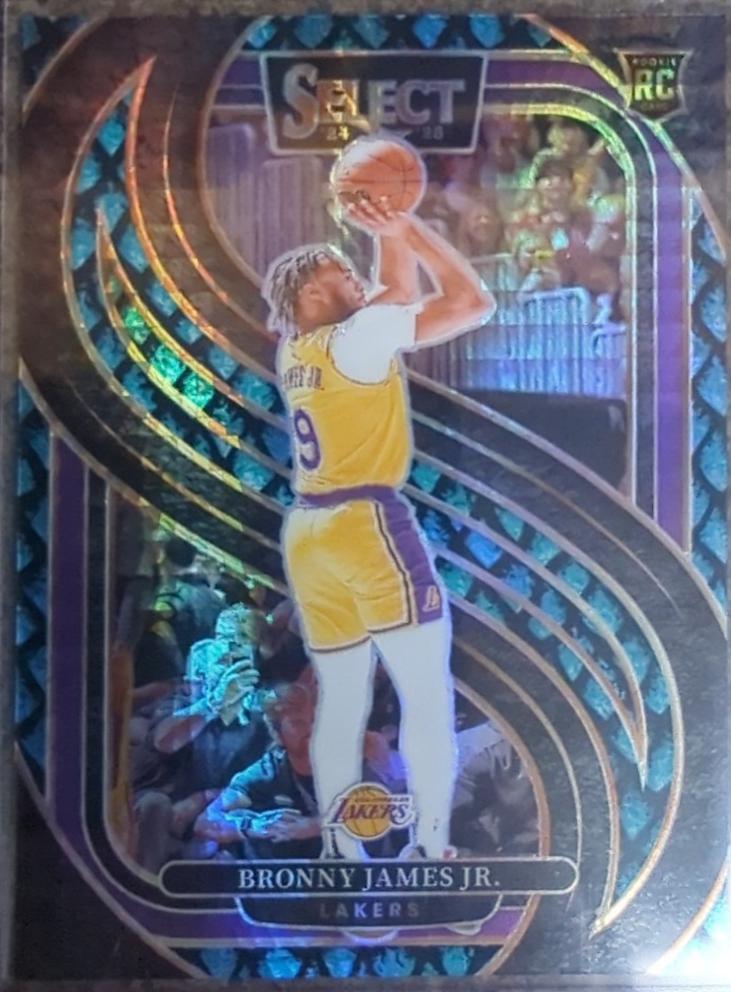 Bronny James Jr. [Dragon Scale Prizm] #179