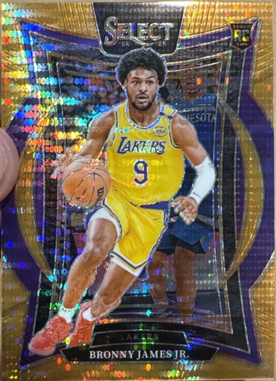 Bronny James Jr. [Gold Prizm] #90