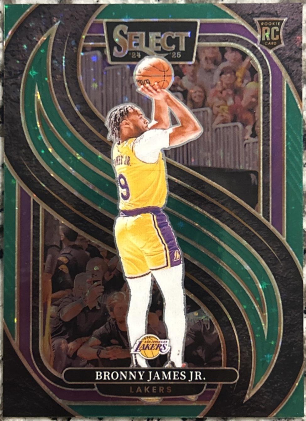 Bronny James Jr. [Green Stars Prizm] #179
