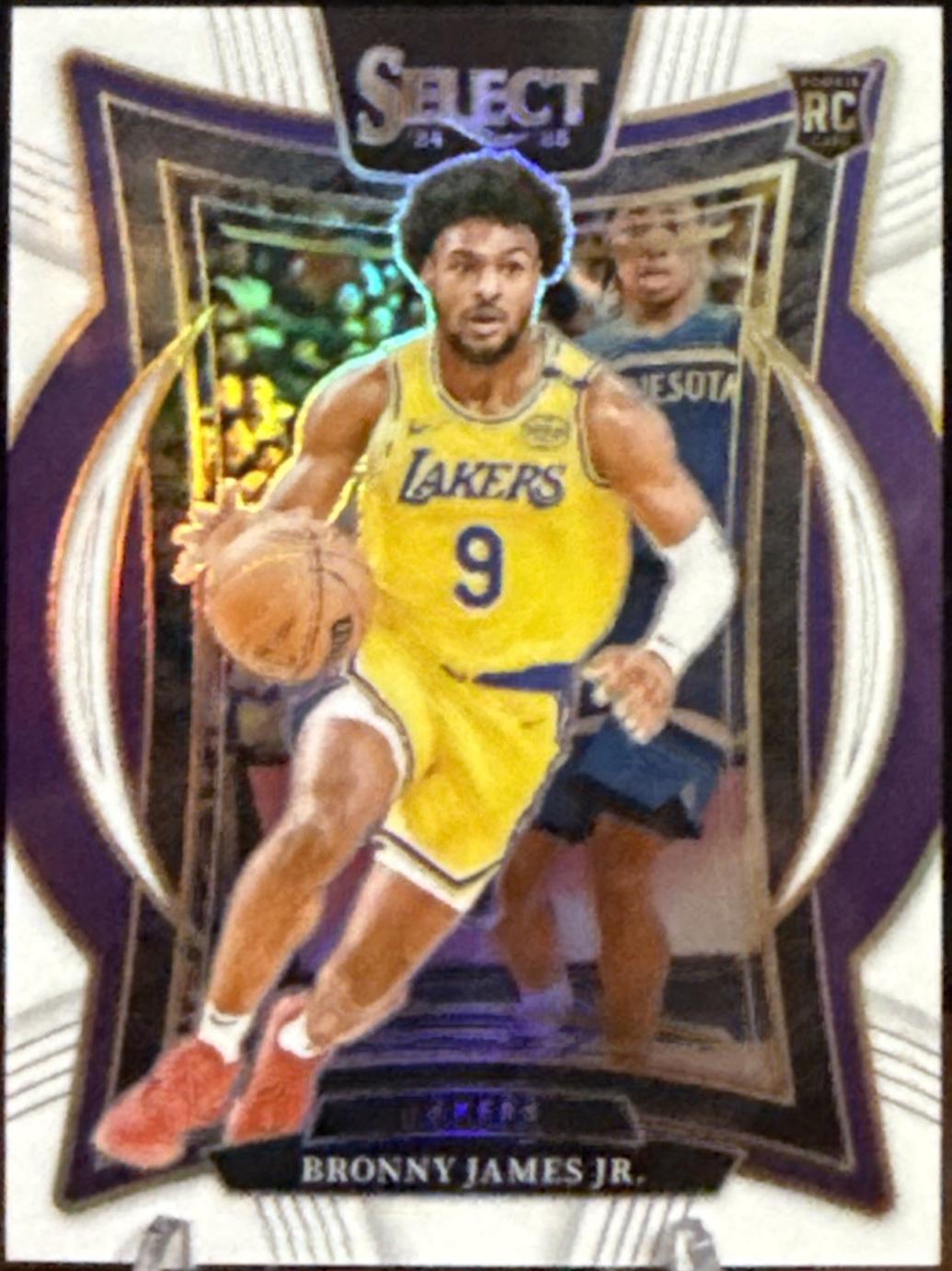 Bronny James Jr. [White Prizm] #90