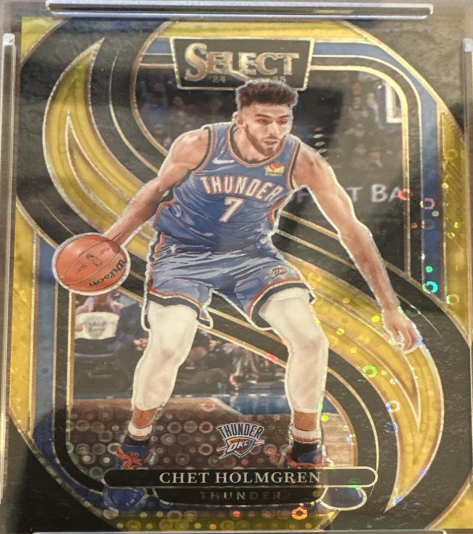 Chet Holmgren [Gold Disco Prizm] #128