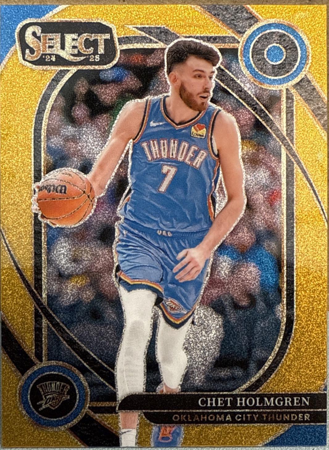 Chet Holmgren [Gold Glitter Prizm] #222