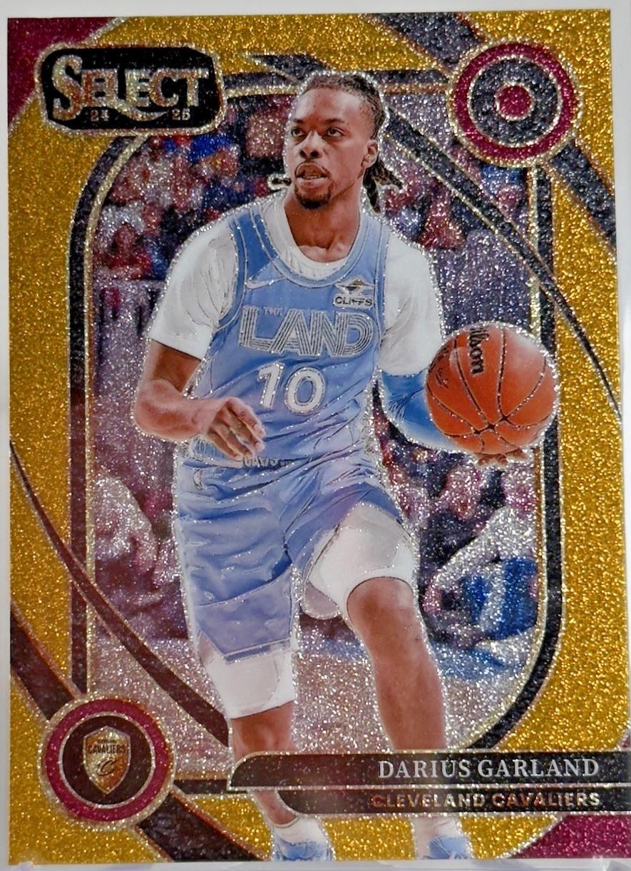 Darius Garland [Gold Glitter Prizm] #240