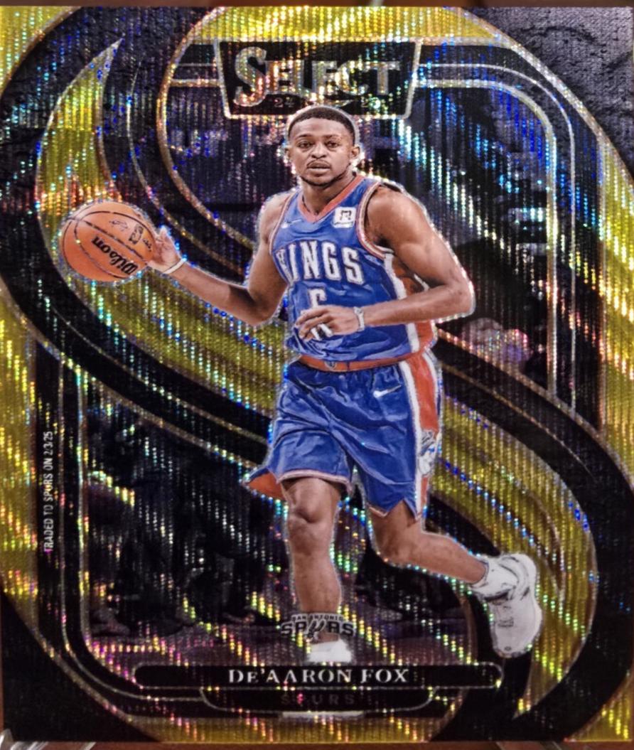 De'Aaron Fox [Gold Wave Prizm] #150
