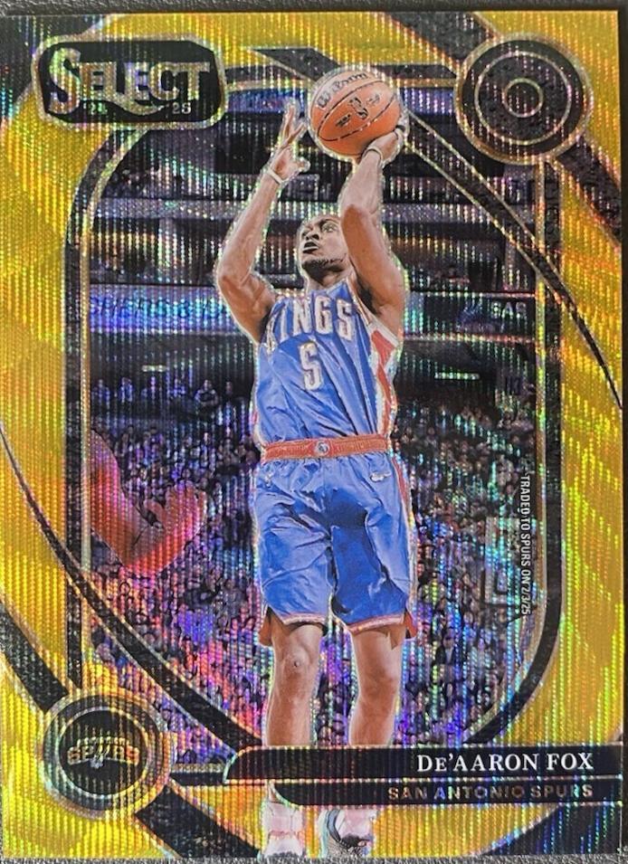 De'Aaron Fox [Gold Wave Prizm] #239