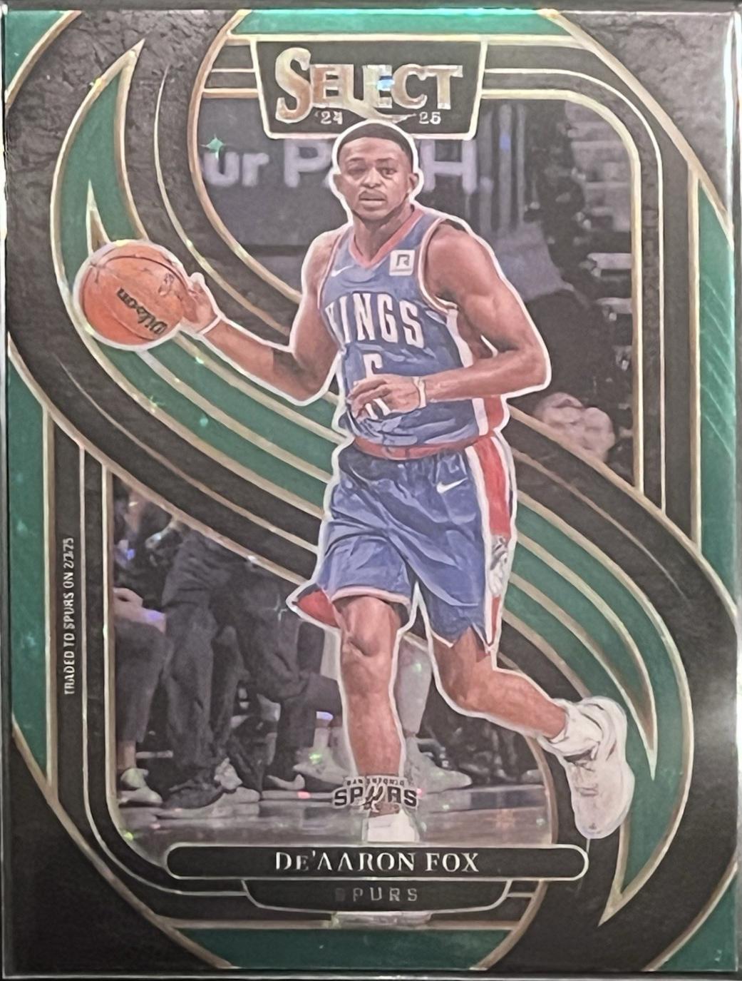 De'Aaron Fox [Green Stars Prizm] #150