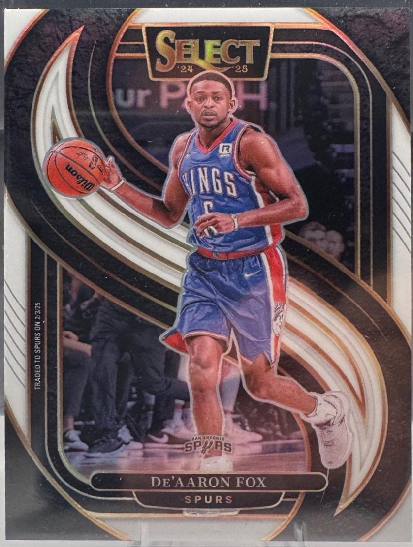 De'Aaron Fox [White Prizm] #150