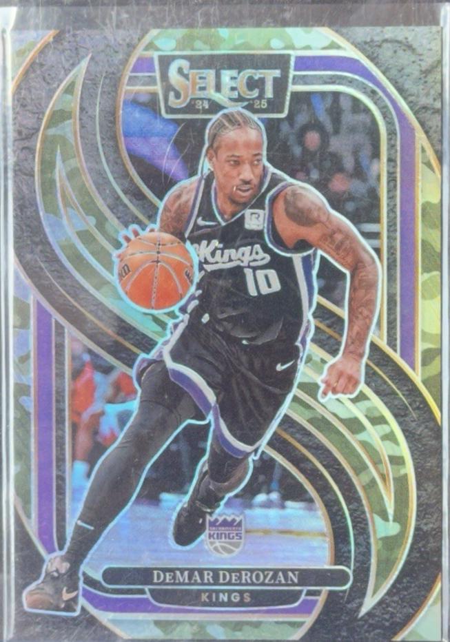 DeMar DeRozan [Green Camo Prizm] #122