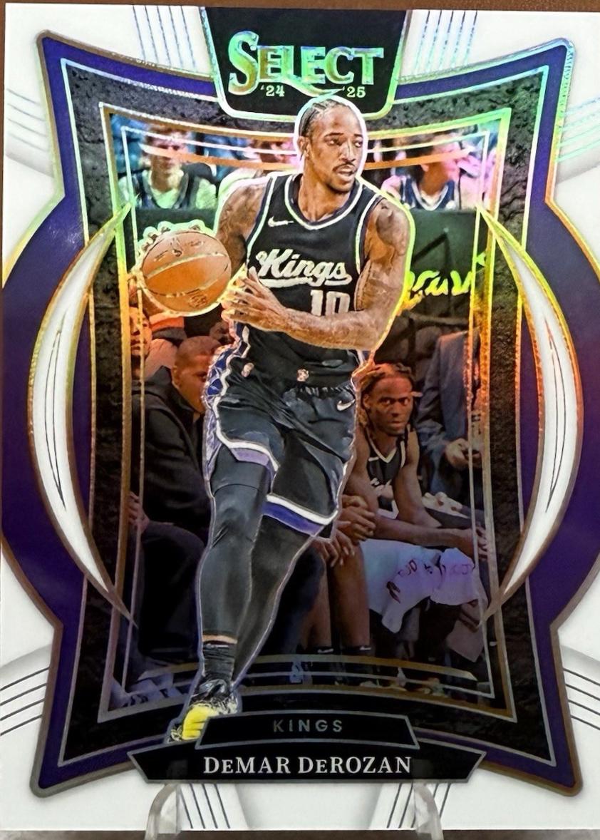DeMar DeRozan [White Prizm] #33