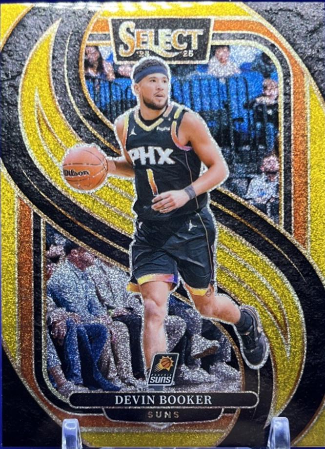 Devin Booker [Gold Glitter Prizm] #139