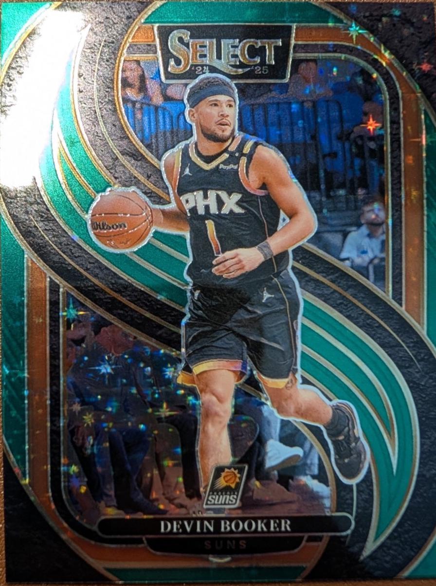 Devin Booker [Green Stars Prizm] #139
