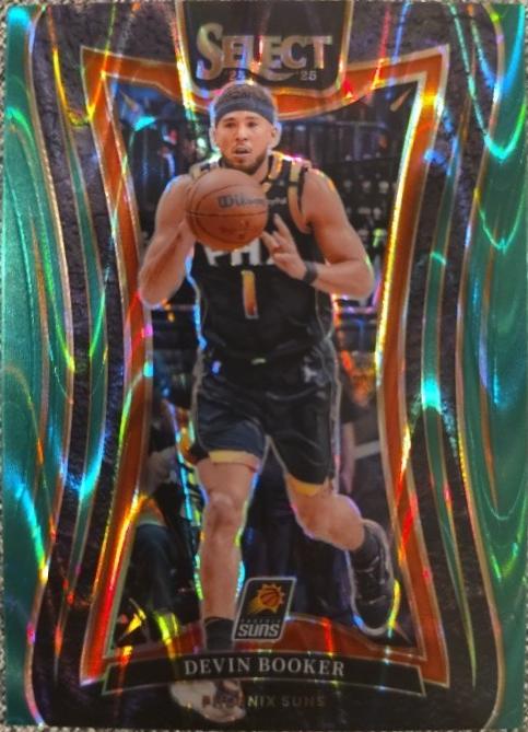 Devin Booker [Green Stars Prizm] #358