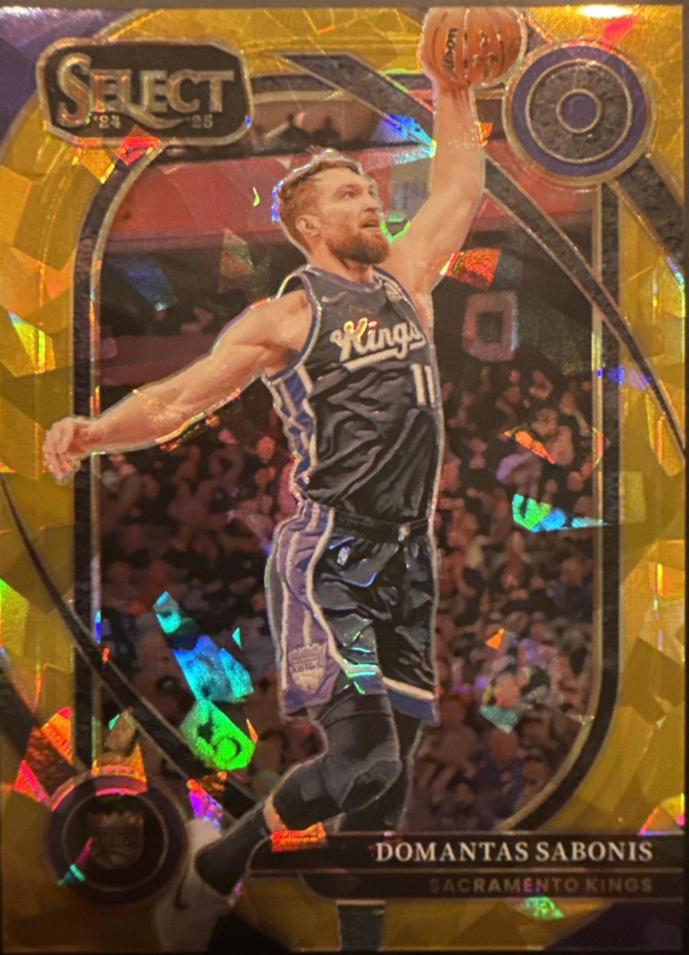 Domantas Sabonis [Gold Disco Prizm] #253