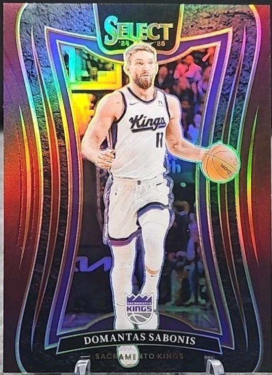 Domantas Sabonis [Maroon Prizm] #340
