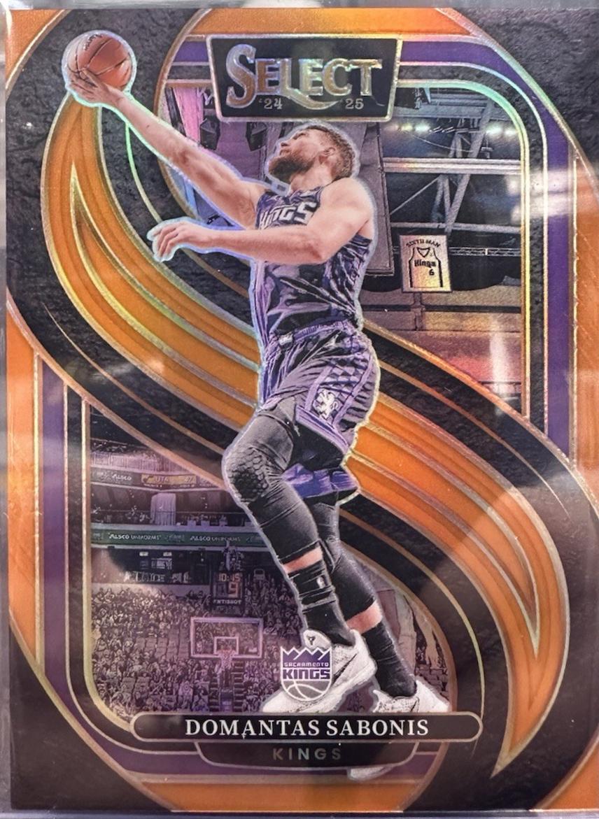 Domantas Sabonis [Orange Prizm] #135