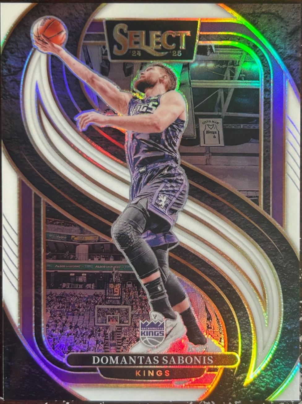 Domantas Sabonis [White Prizm] #135