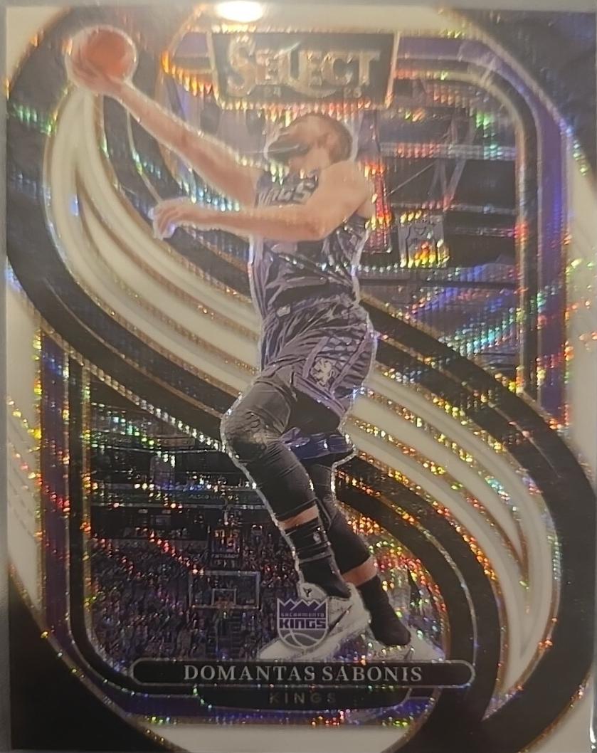 Domantas Sabonis [White Wave Prizm] #135