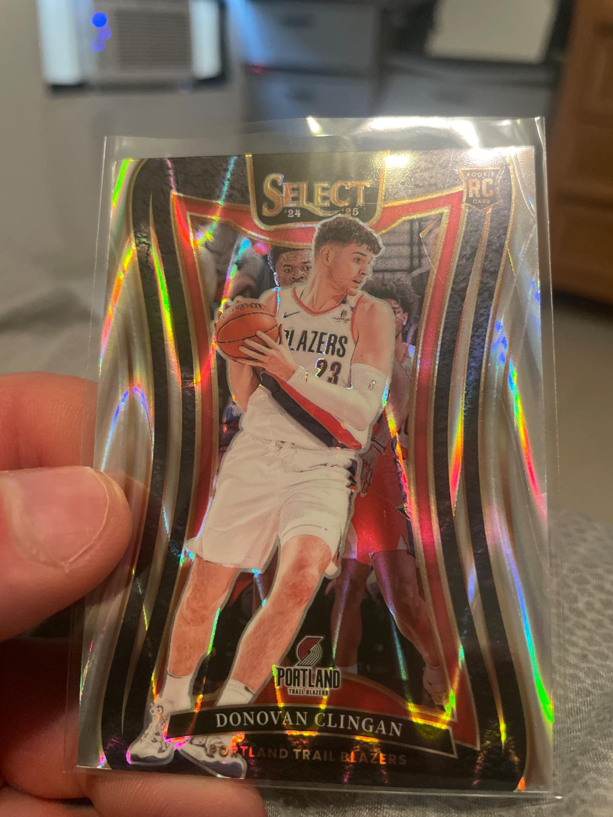 Donovan Clingan [Tectonic Prizm] #390