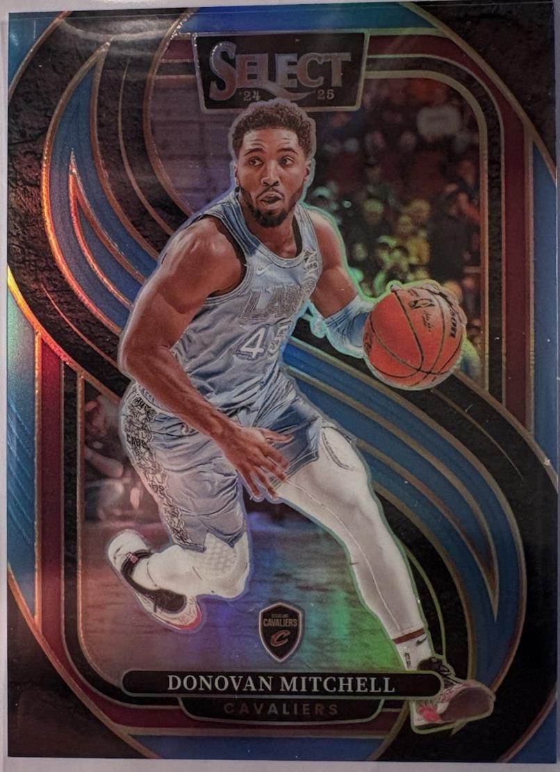 Donovan Mitchell [Light Blue Prizm] #155