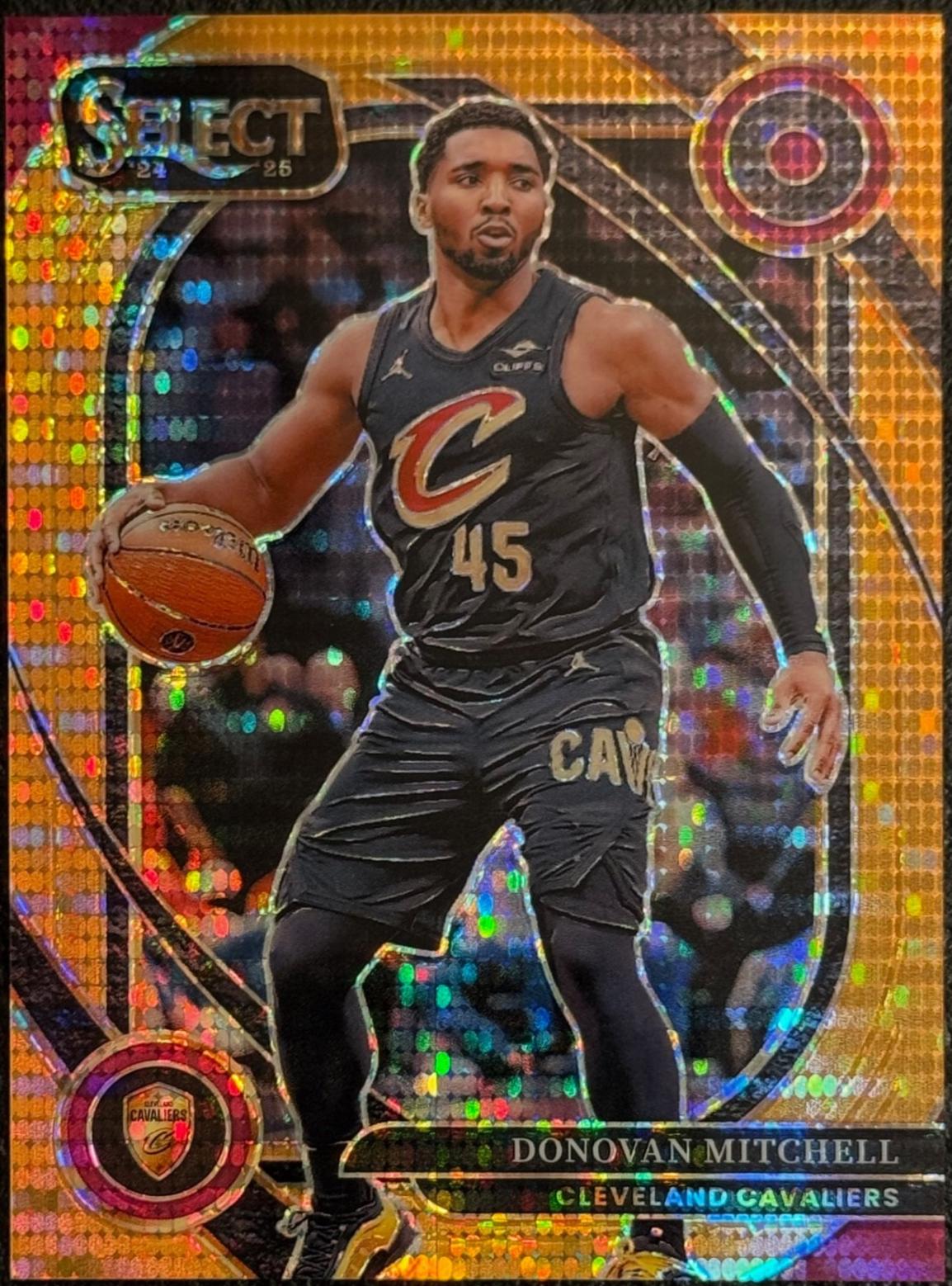 Donovan Mitchell [Neon Orange Pulsar Prizm] #261