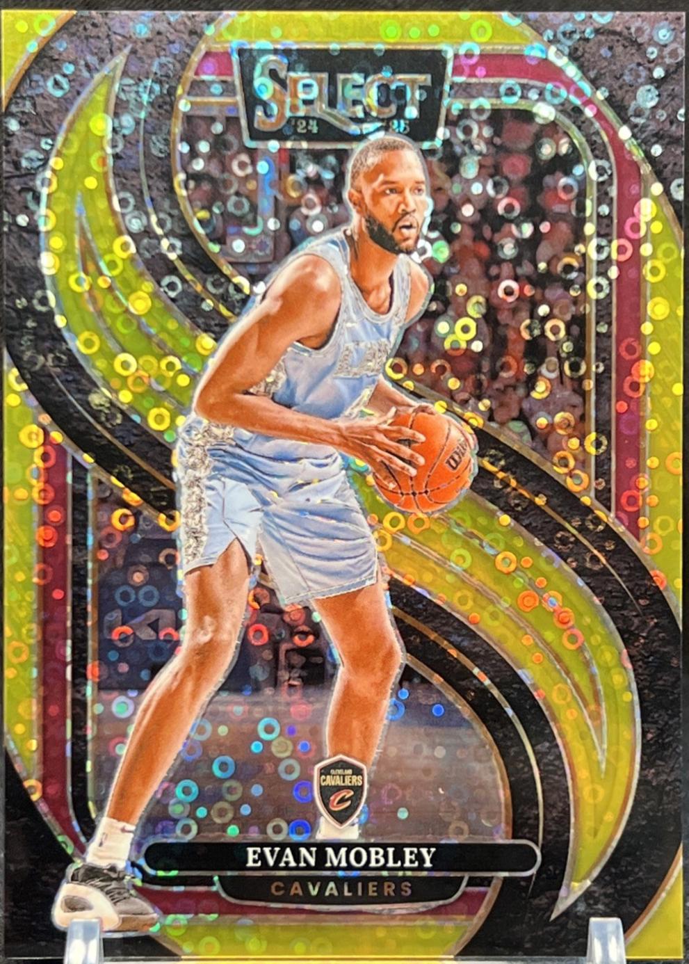 Evan Mobley [Gold Disco Prizm] #112