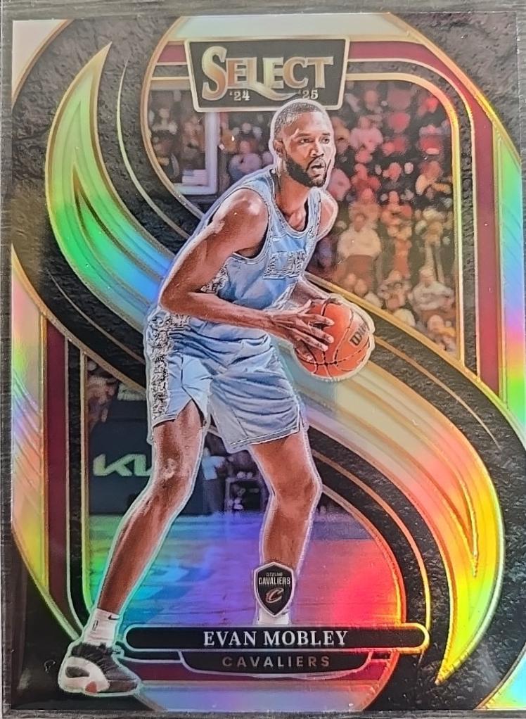 Evan Mobley [Silver Prizm] #112