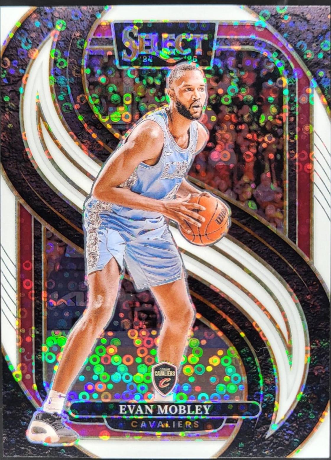 Evan Mobley [White Disco Prizm] #112