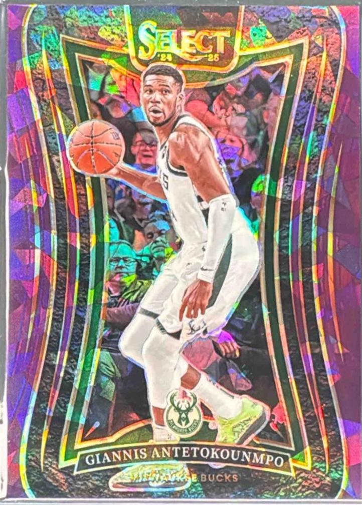 Giannis Antetokounmpo [Purple Cracked Ice Prizm] #326